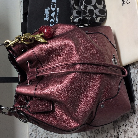 Coach SET Mickie Shoulder Bag Red Metallic Pebble Leather & Signature Wristlet - Picture 3 of 17